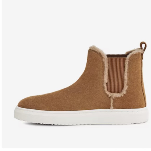 BNIB UGG Women Alameda Chelsea Boot Suede Chestnut - Picture 2 of 12